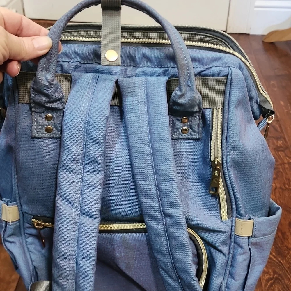 Land mommy and baby bag